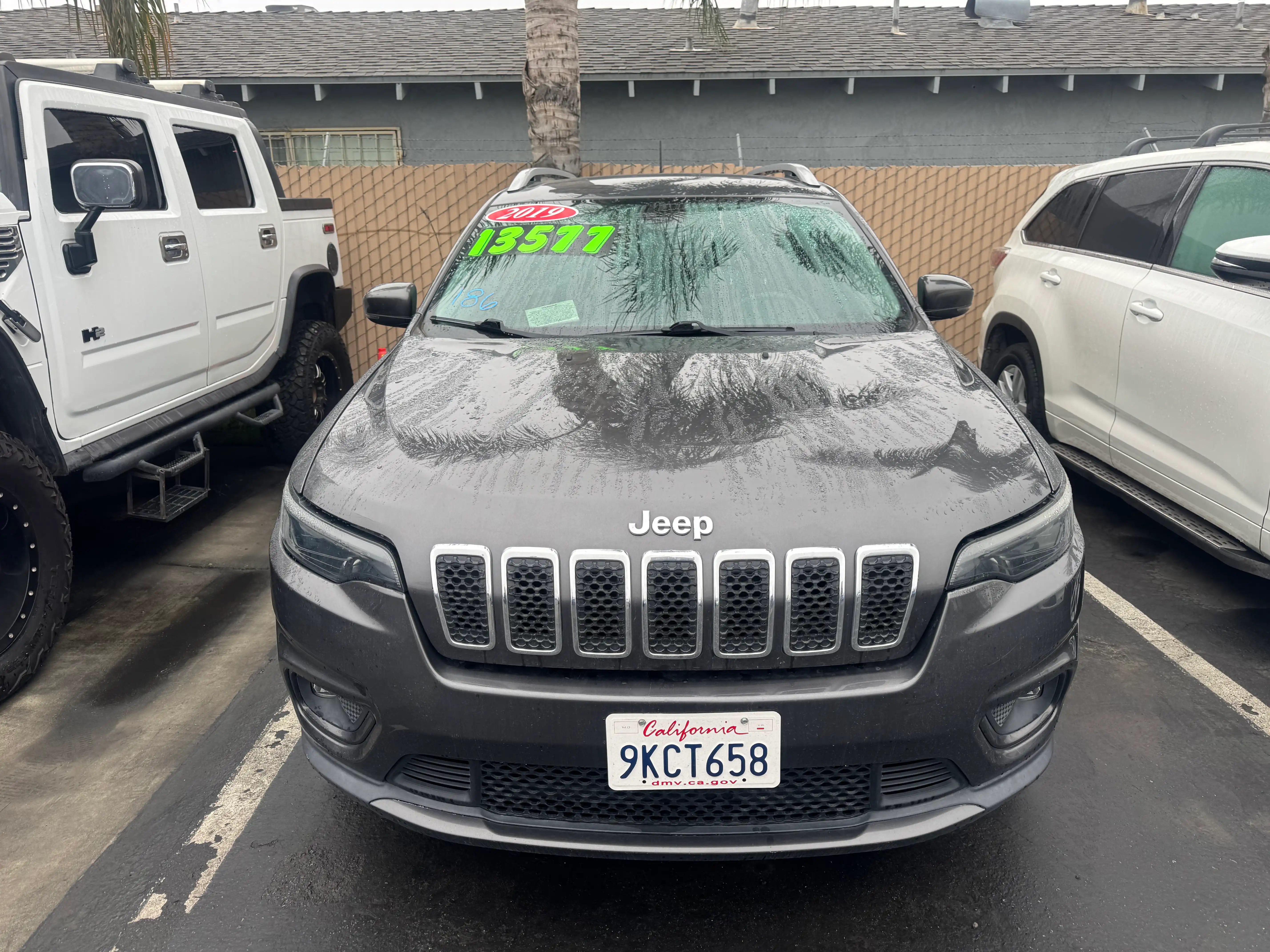 2019 Jeep Cherokee Latitude Plus's photo