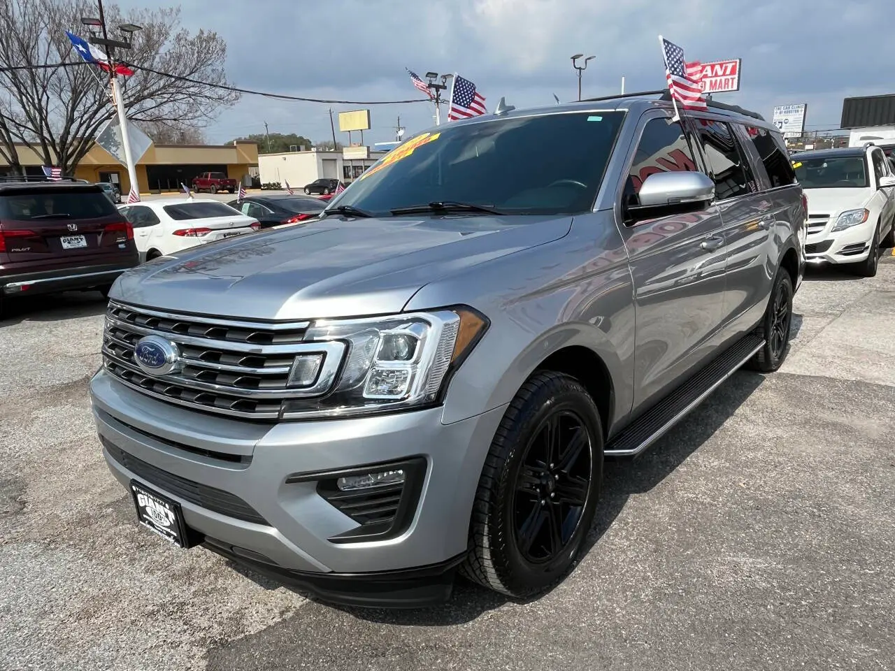 2020 Ford Expedition XLT MAX photo 3
