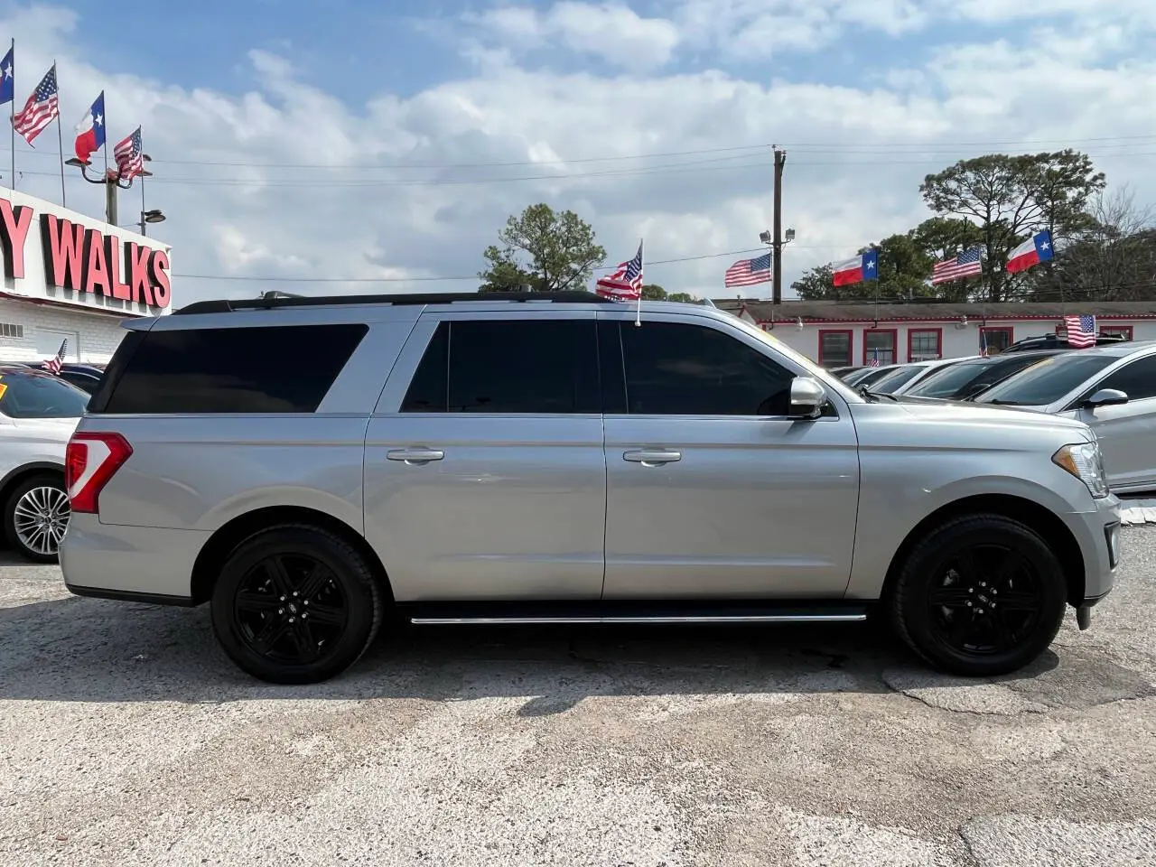 2020 Ford Expedition XLT MAX photo 4