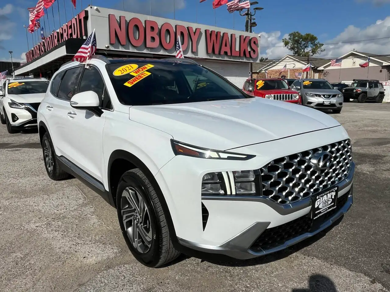2021 Hyundai Santa Fe SEL 2.5's photo