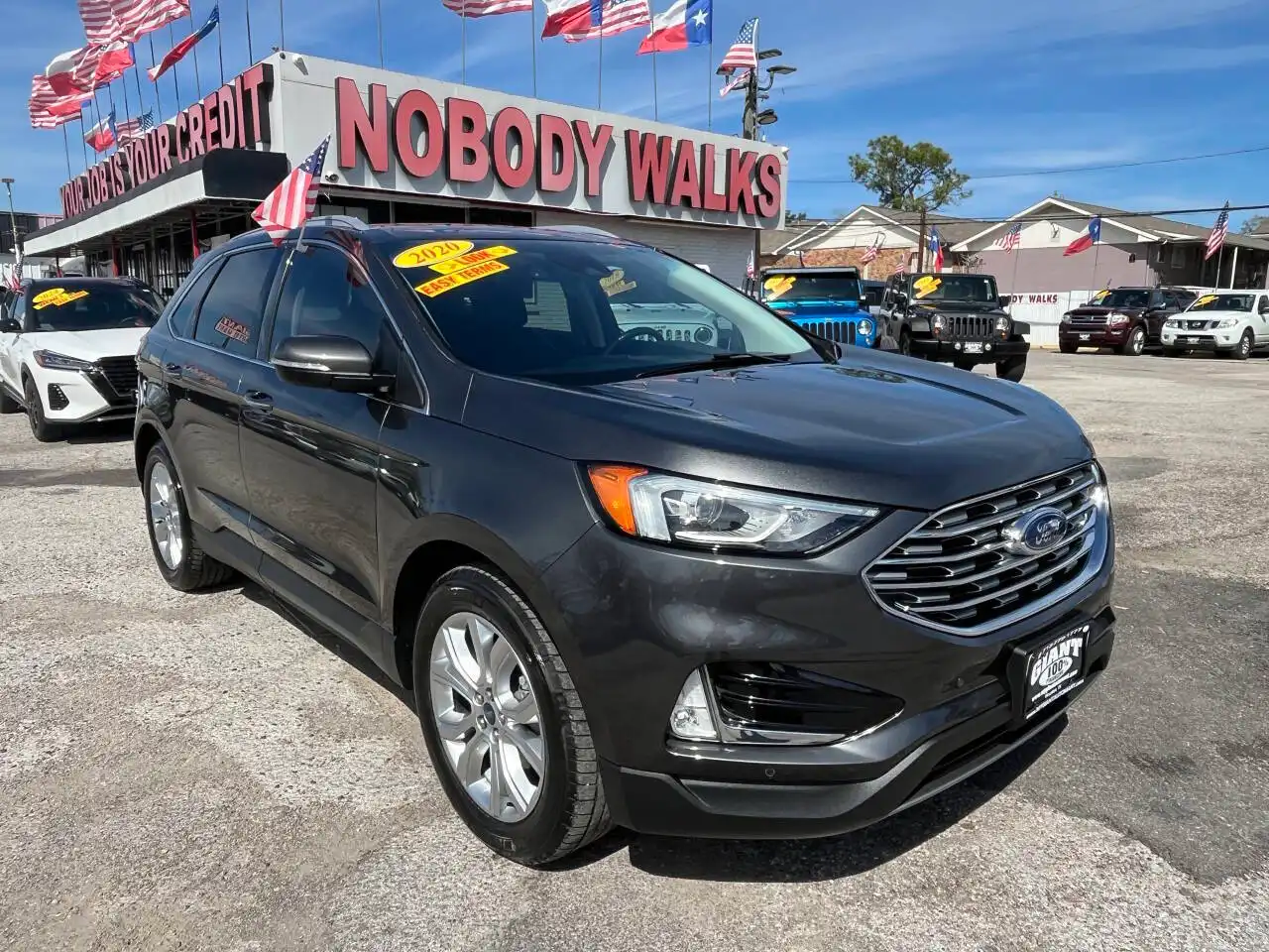 2020 Ford Edge Titanium's photo