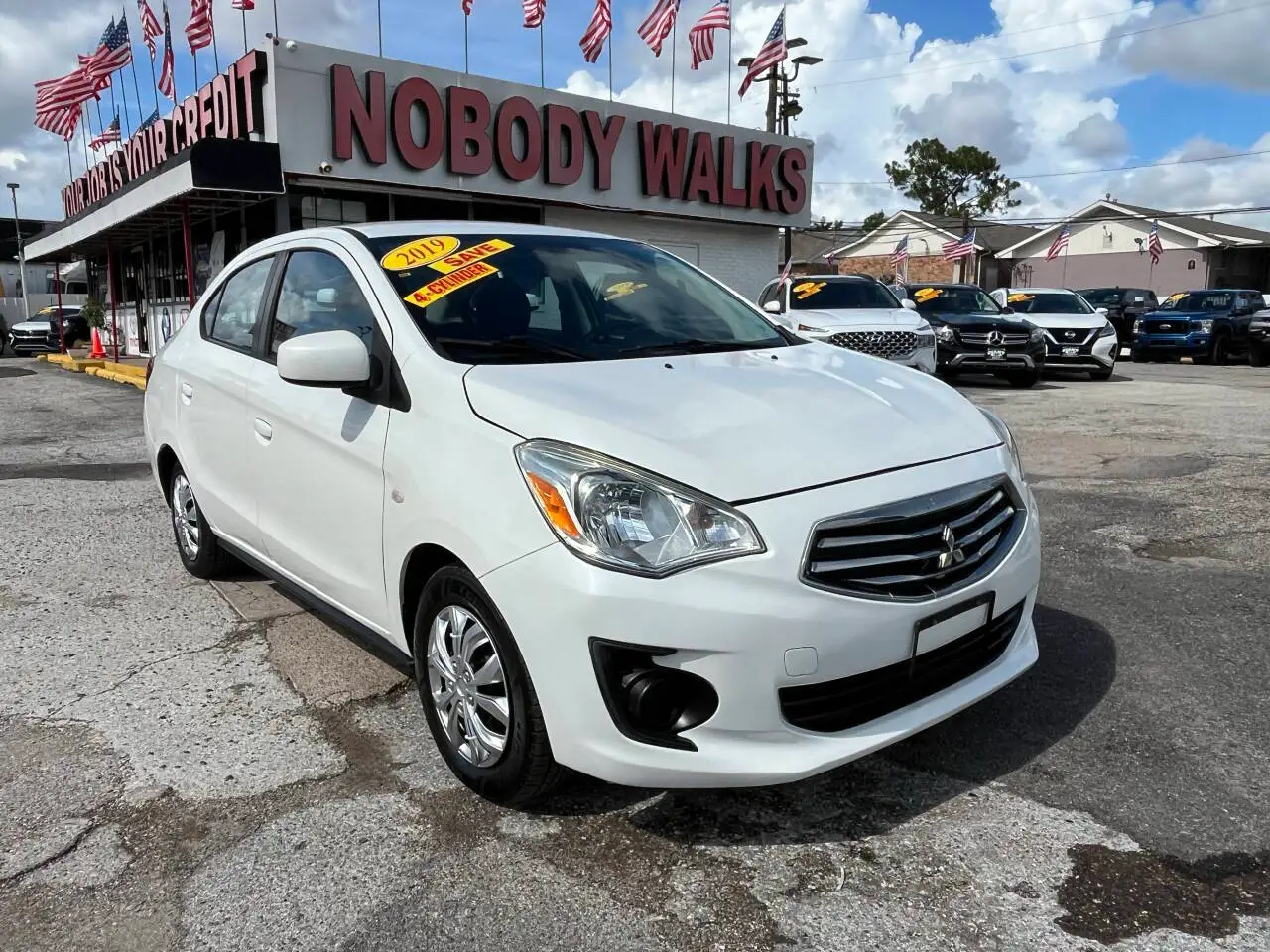 2019 Mitsubishi Mirage ES CVT photo 1