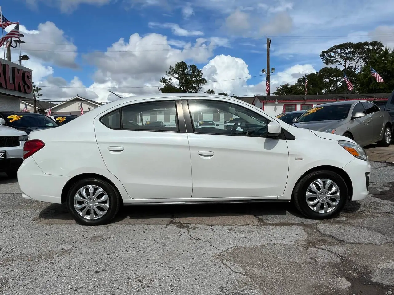 2019 Mitsubishi Mirage ES CVT photo 5