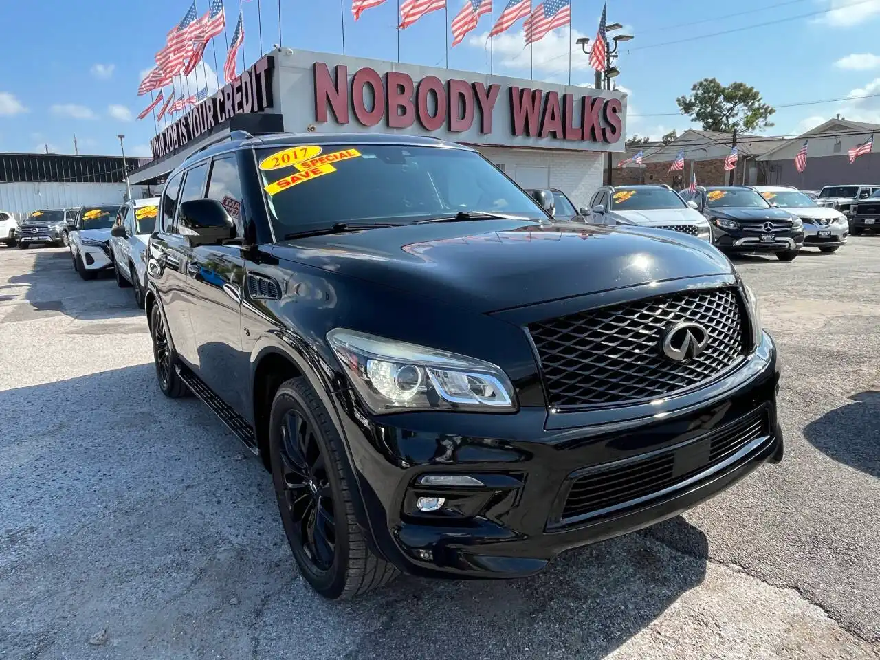 2017 INFINITI QX80 Base's photo