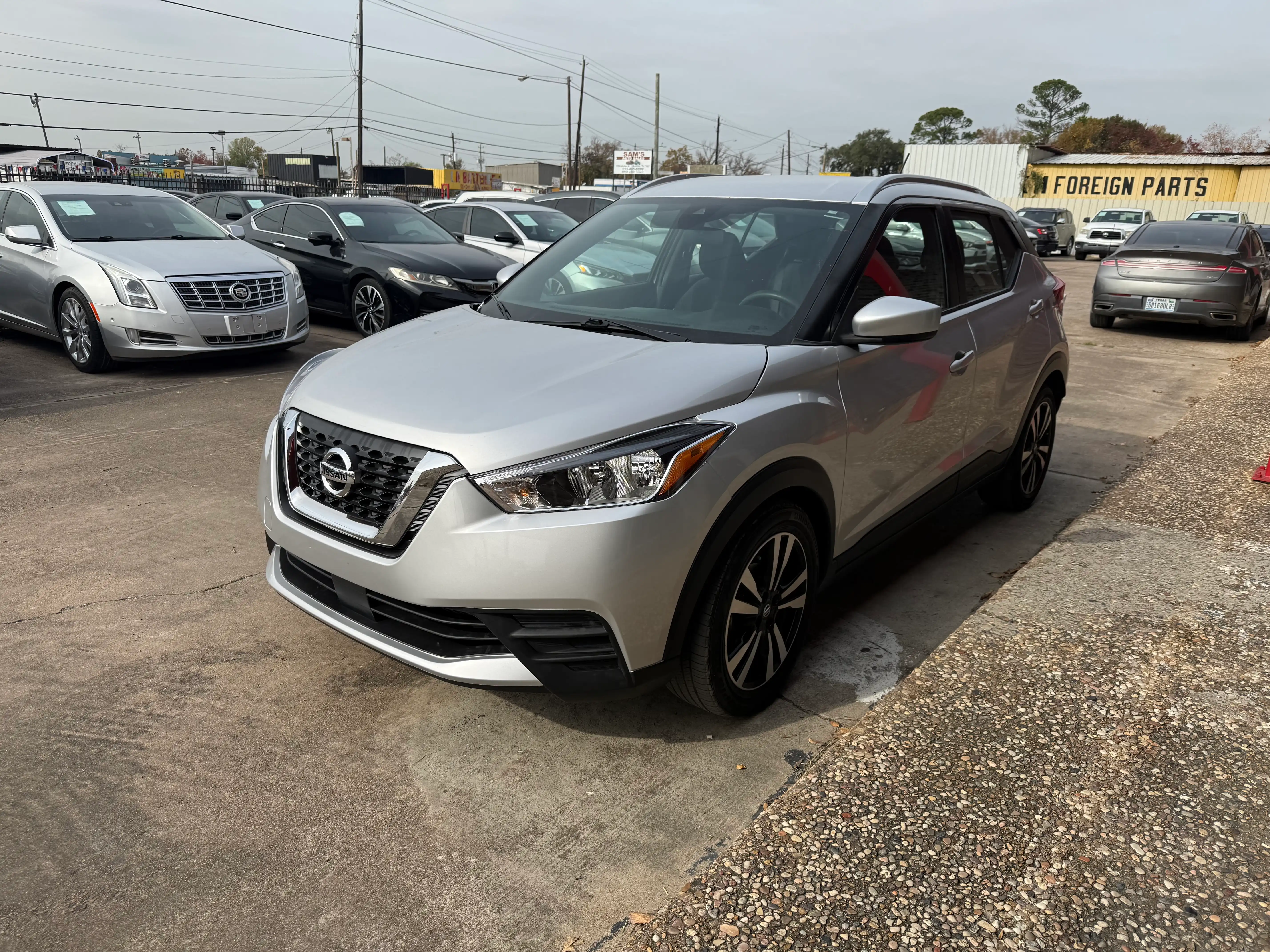 2020 Nissan Kicks 1.6 SV's photo