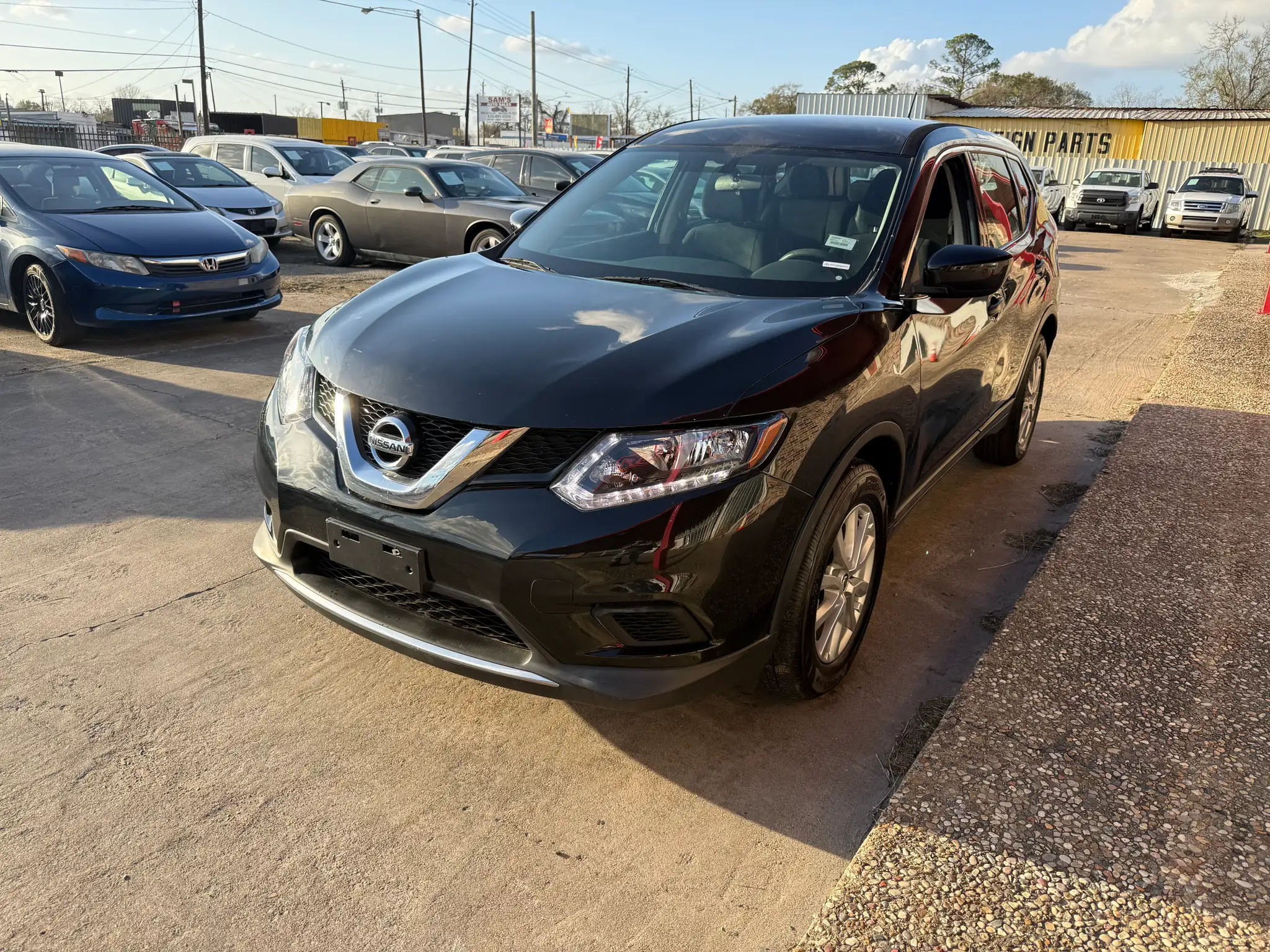 2016 Nissan Rogue S AWD's photo