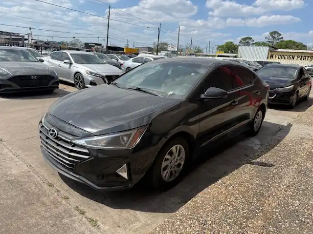 2020 Hyundai Elantra 2.0 SE A/T's photo