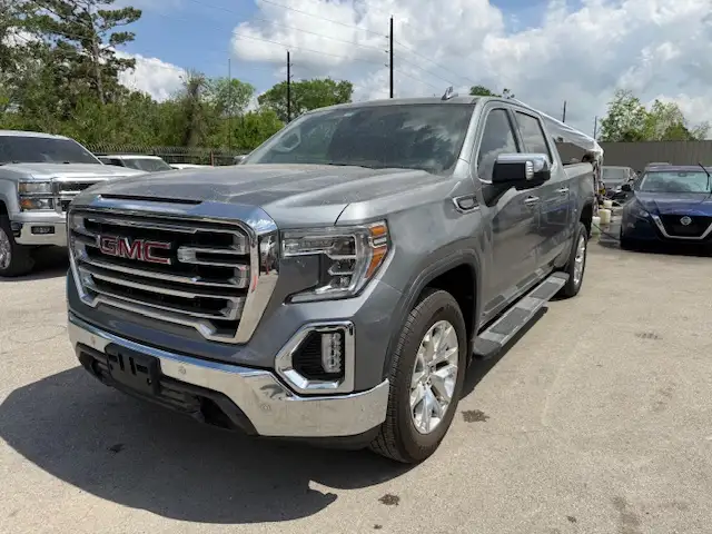 2020 GMC Sierra 2WD Crew Cab Short Box SLT's photo