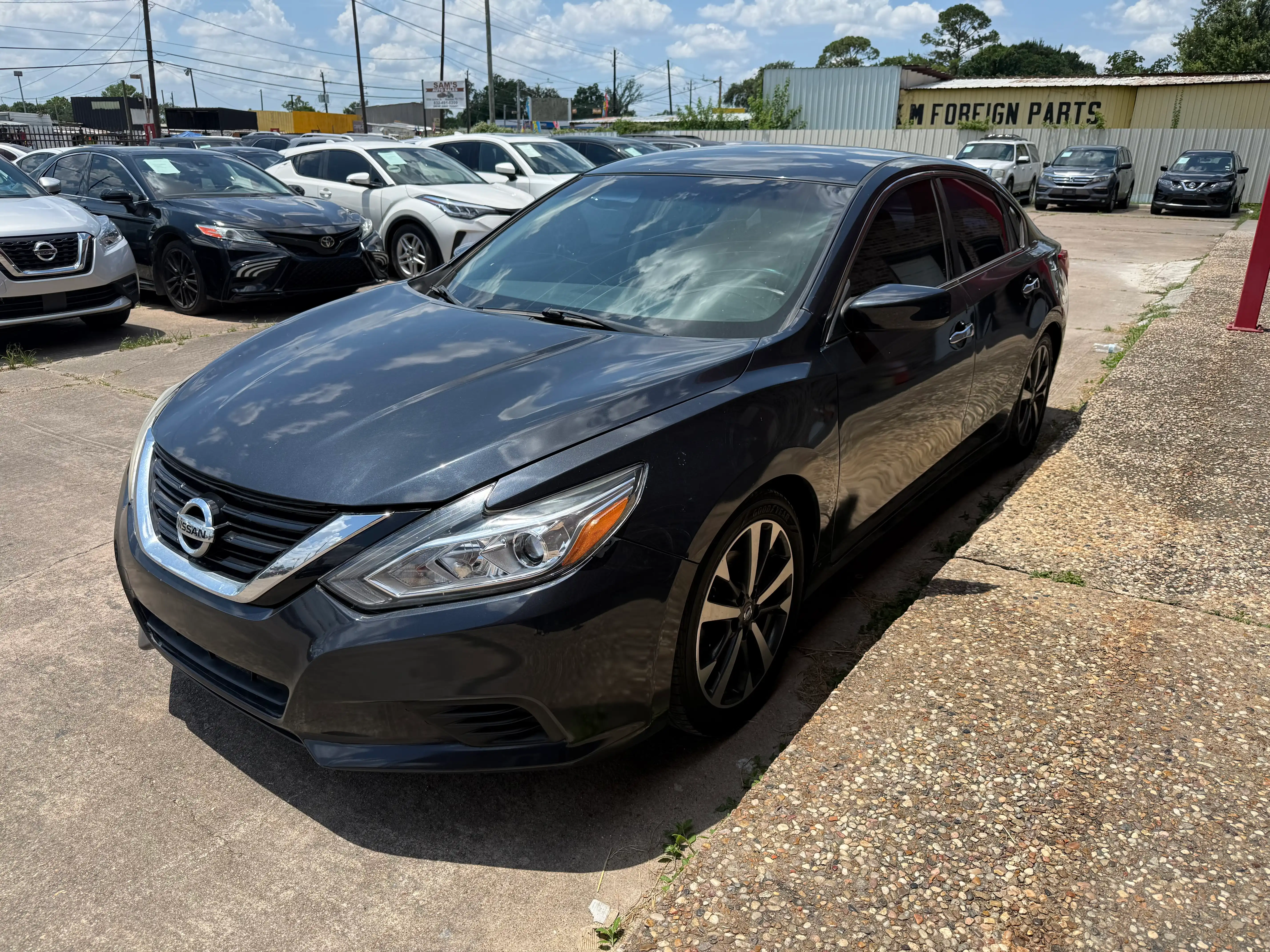 2017 Nissan Altima 2.5 S's photo