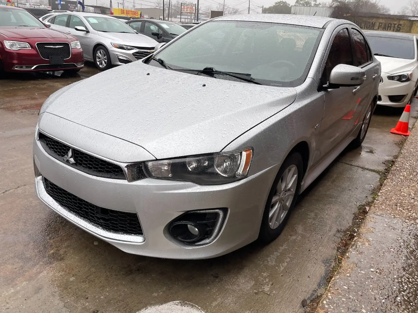 2016 Mitsubishi Lancer ES CVT's photo
