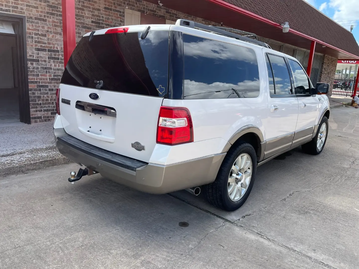 2012 Ford Expedition King Ranch EL photo 5