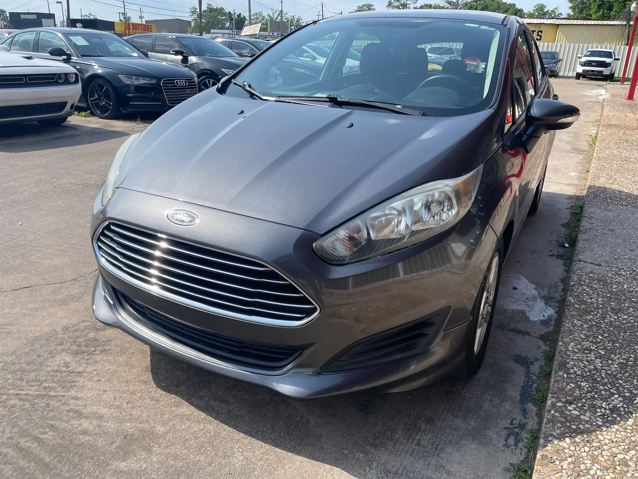 2015 Ford Fiesta SE Hatch's photo