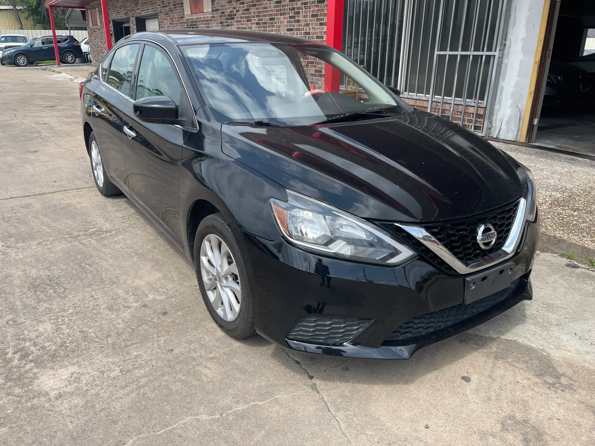 2019 Nissan Sentra S CVT photo 3