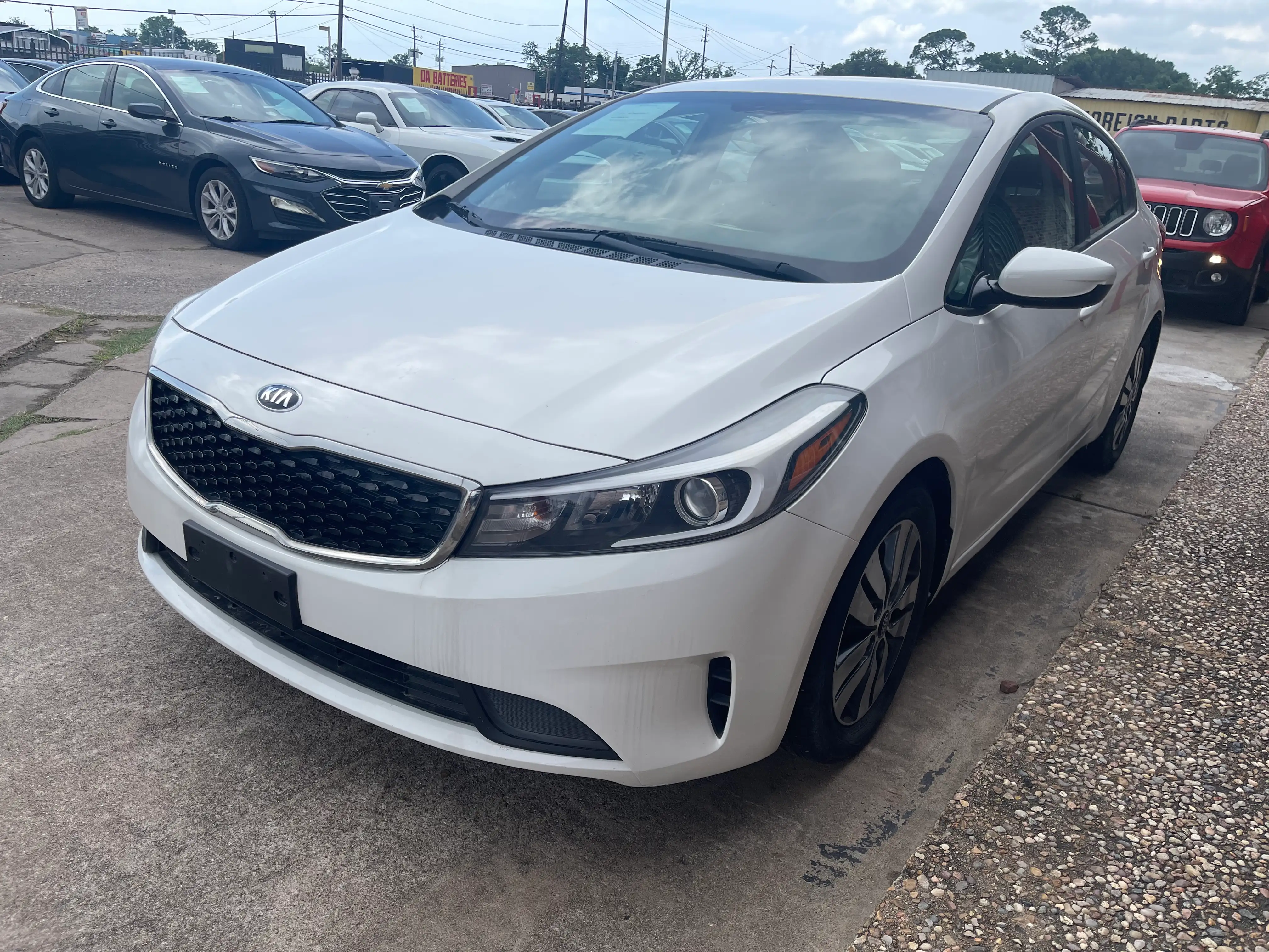 2017 Kia Forte LX AT's photo