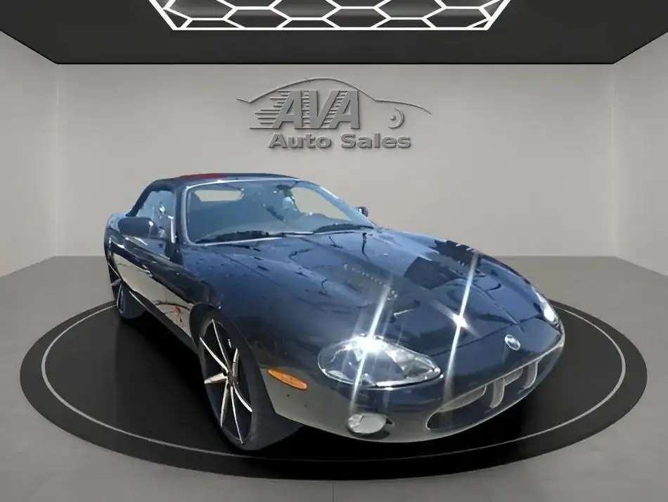 2004 Jaguar XK XKR's photo