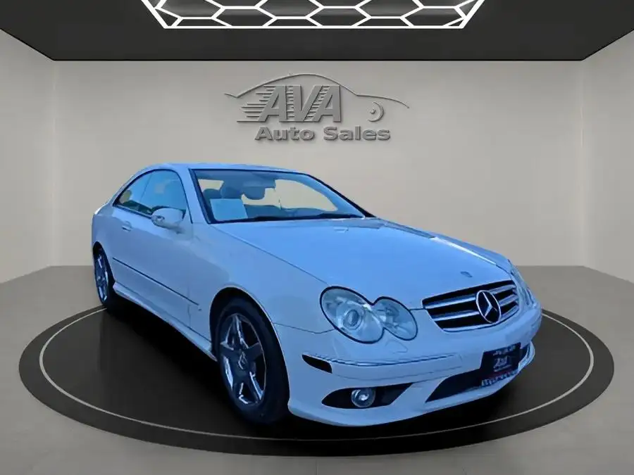 2006 Mercedes-Benz CLK-Class CLK500 Coupe's photo