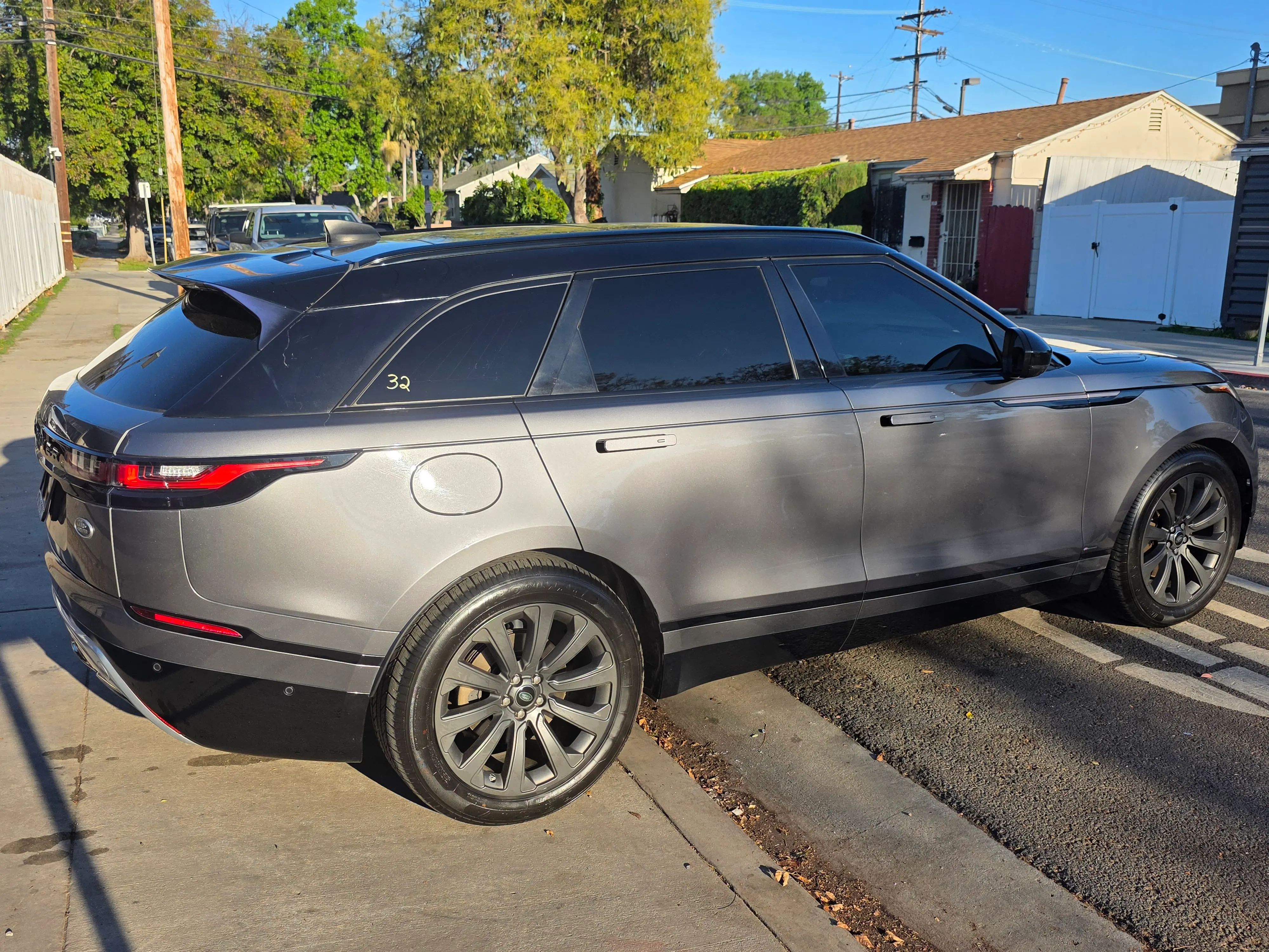 2019 Land Rover Range Rover Velar R-Dynamic SE V6 (340HP) photo 5