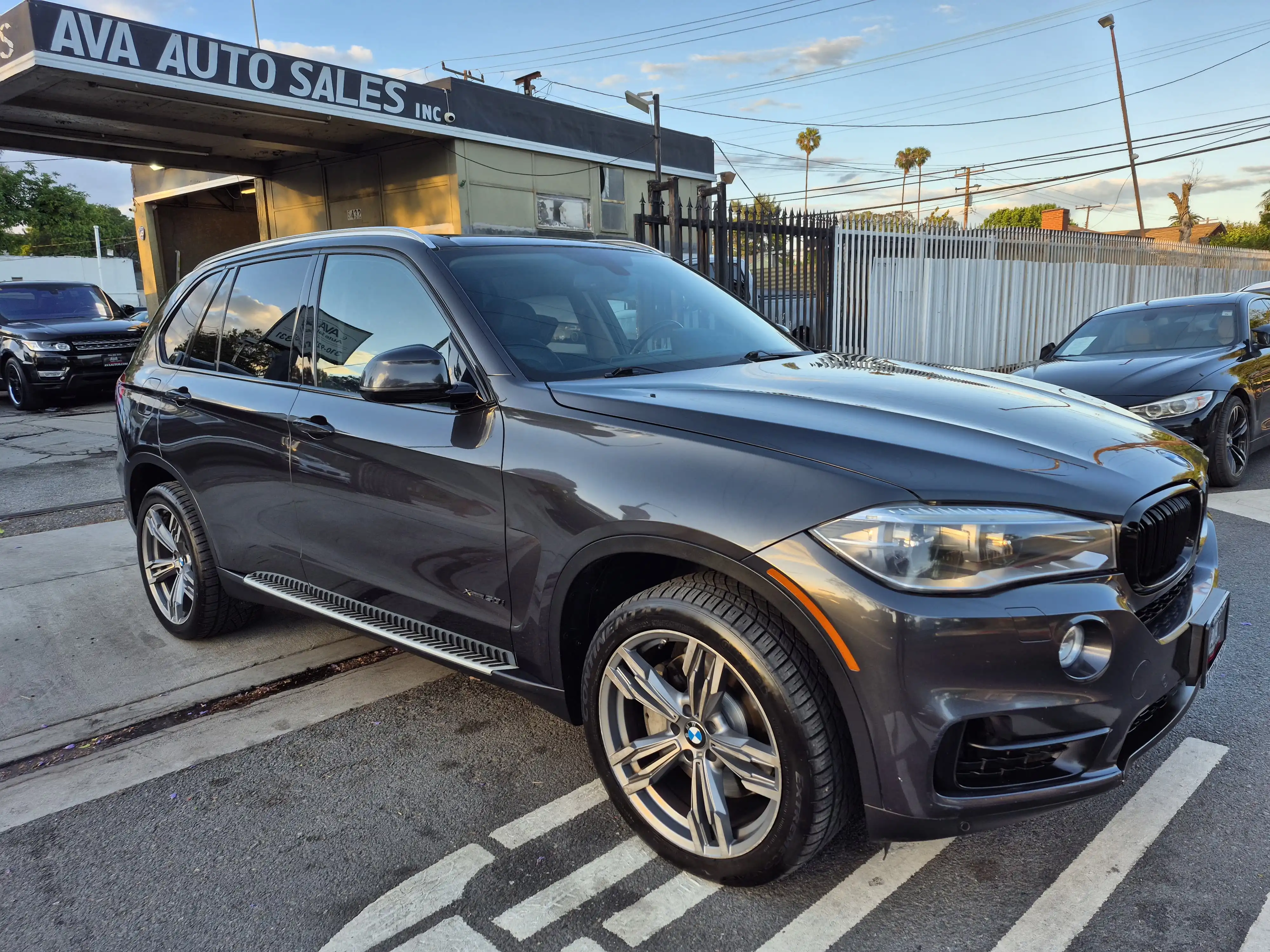 2015 BMW X5 xDrive50i M Sport Line's photo