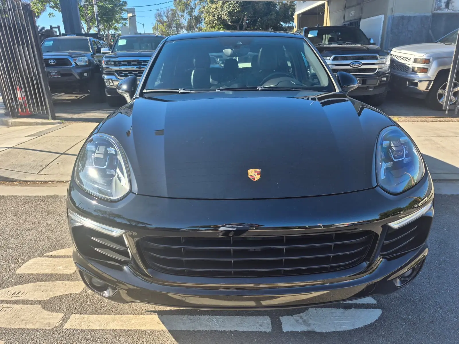 2016 Porsche Cayenne Tiptronic photo 3