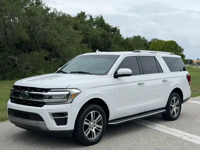 2022 Ford Expedition Limited MAX's photo