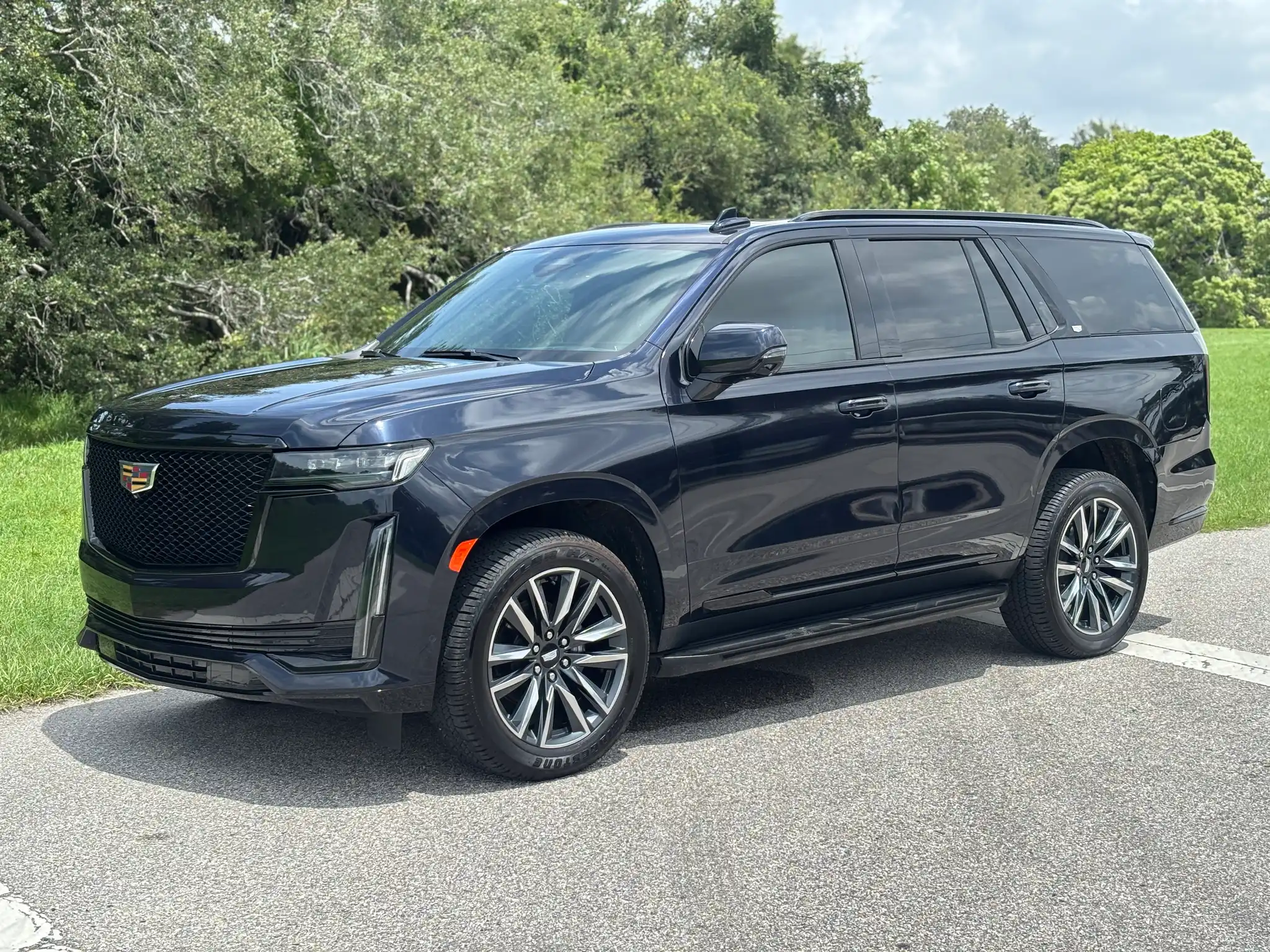 2021 Cadillac Escalade 2WD Sport's photo