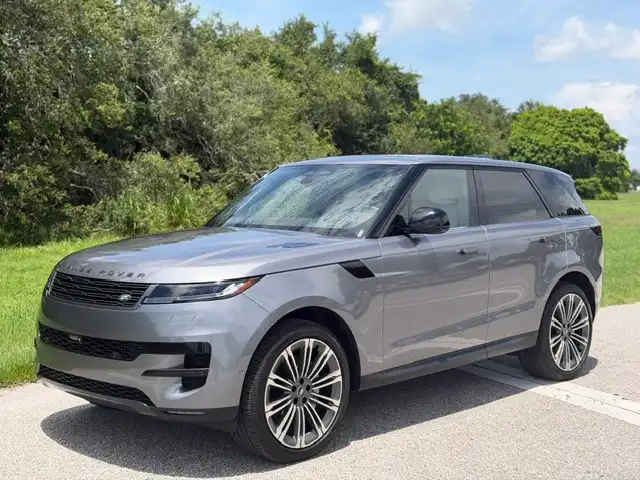 2025 Land Rover Range Rover Sport P360 SE MHEV's photo