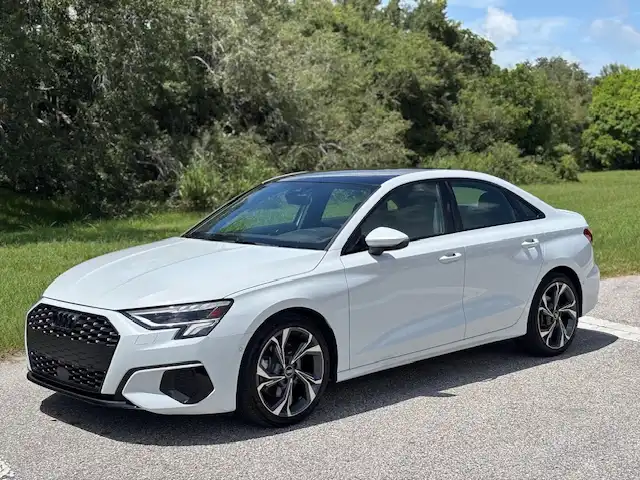 2022 Audi A3 40 TFSI Premium Plus quattro S tronic's photo