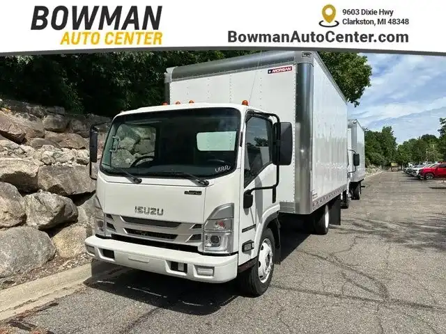 2026 Isuzu NPR's photo