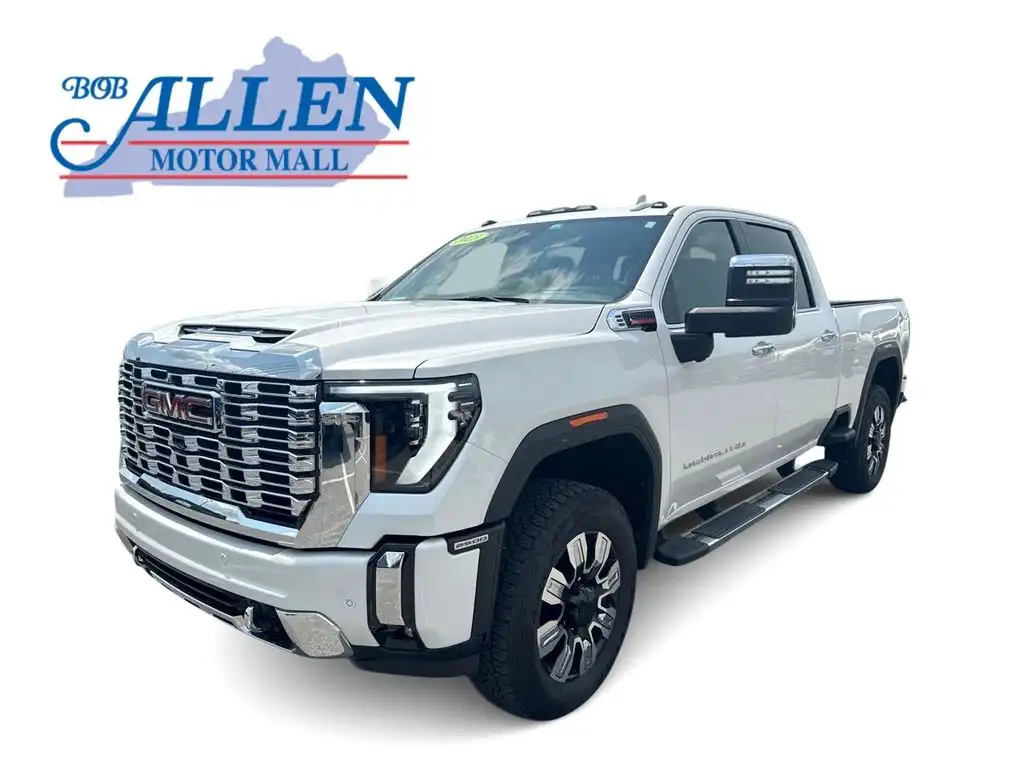 2025 GMC Sierra 4WD Crew Cab Standard Box Denali's photo