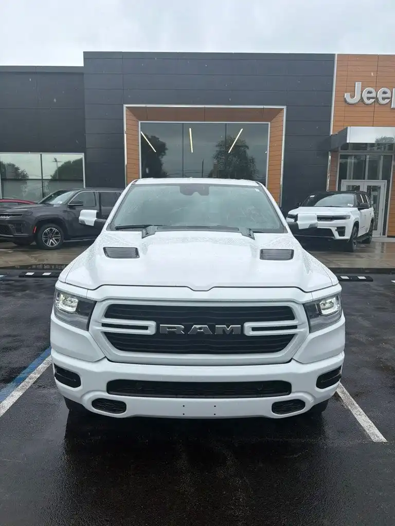 2023 RAM 1500 Laramie 4x4 Crew Cab 5'7's photo