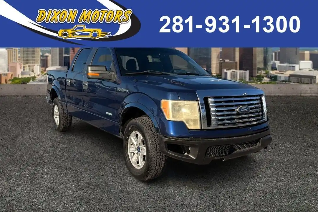 2011 Ford F-150 XLT SuperCrew 145-in's photo