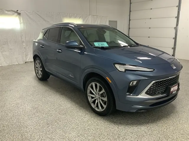 2024 Buick Encore GX Avenir AWD photo 5