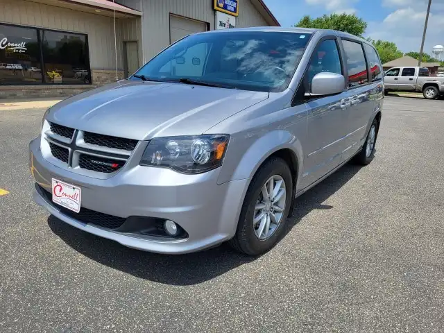 2014 Dodge Grand Caravan R/T's photo