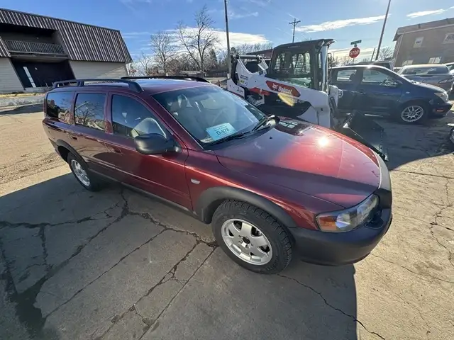 2001 Volvo V70 2.4T's photo