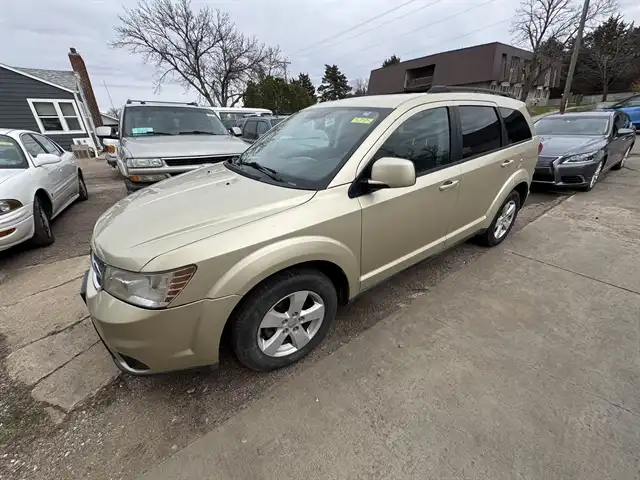 2011 Dodge Journey Mainstreet AWD's photo