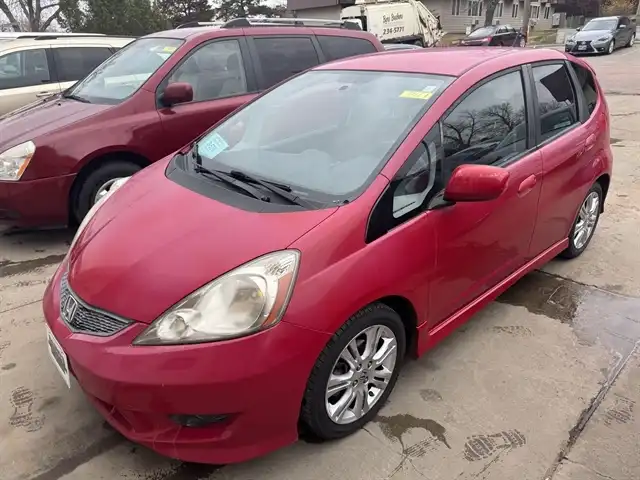 2009 Honda Fit 1.5L Sport 5 Auto w/Navi's photo