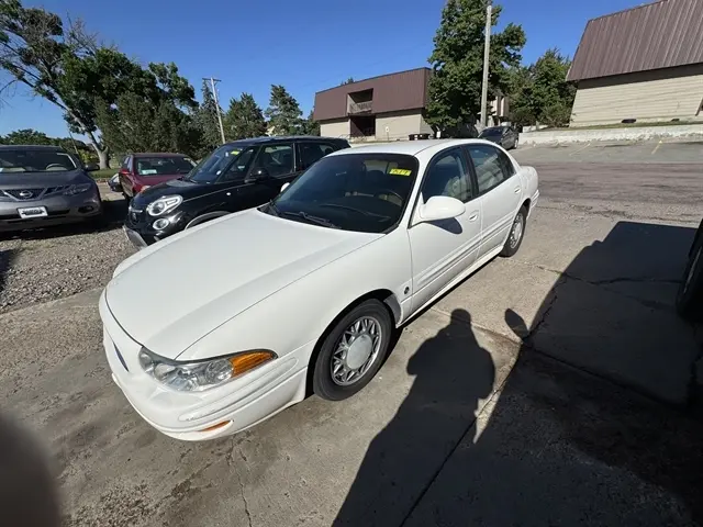 2004 Buick LeSabre Custom photo 3