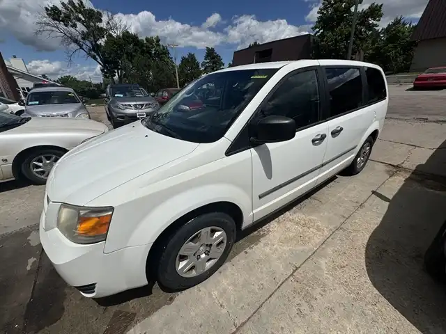 2008 Dodge Grand Caravan SE's photo