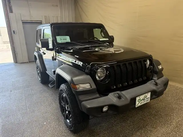 2020 Jeep Wrangler Sport S's photo