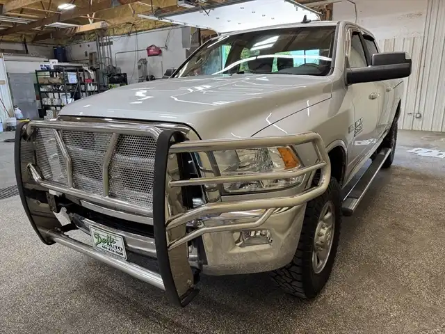 2015 RAM 2500 SLT 4X4 Crew Cab SWB's photo