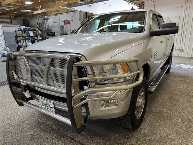 2015 RAM 2500 SLT 4X4 Crew Cab SWB's photo