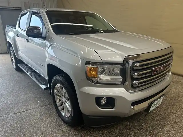 2016 GMC Canyon 4WD SLT Crew Cab Short Box's photo