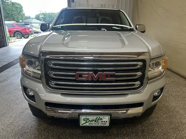 2016 GMC Canyon 4WD SLT Crew Cab Short Box's photo