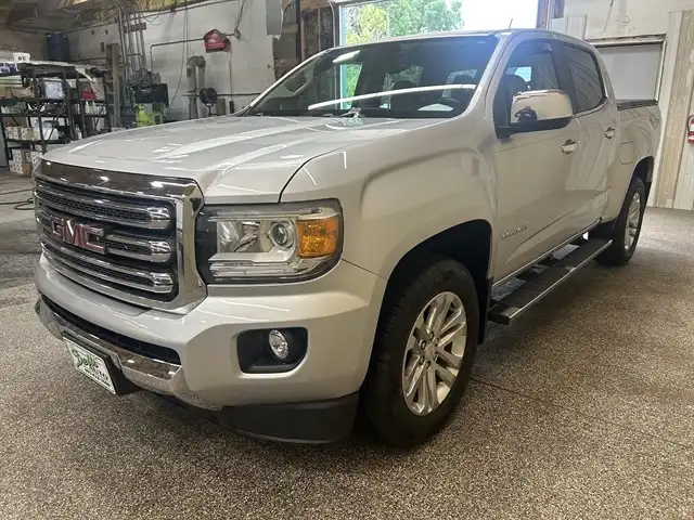 2016 GMC Canyon 4WD SLT Crew Cab Short Box's photo