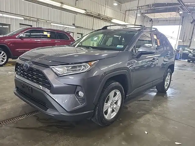 2020 Toyota RAV4 Hybrid XLE AWD's photo