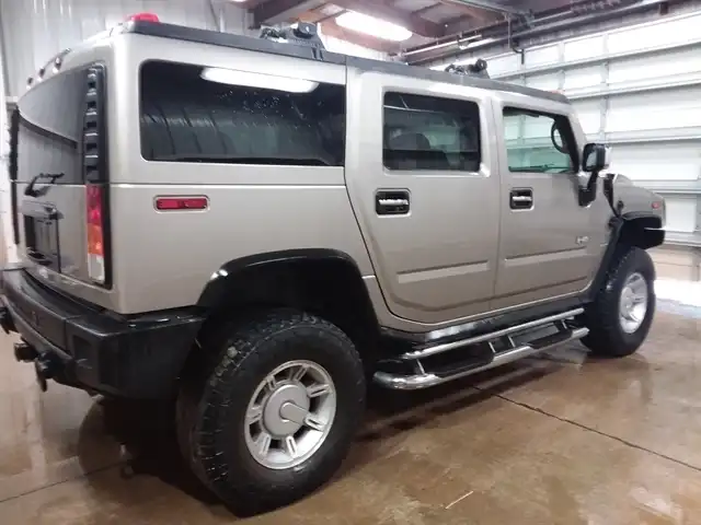 2004 Hummer H2 With B2E's photo