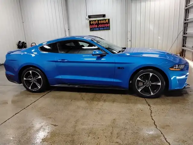 2019 Ford Mustang GT Coupe's photo