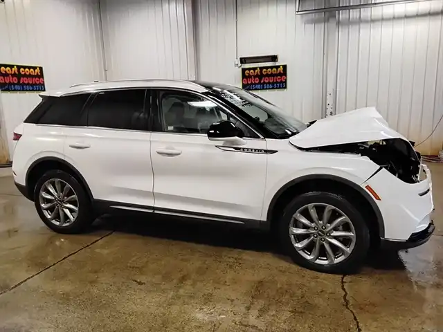 2021 Lincoln Corsair FWD's photo