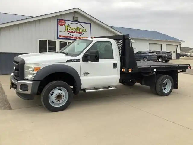 2015 Ford F-450 XL Regular Cab 165-In DRW's photo