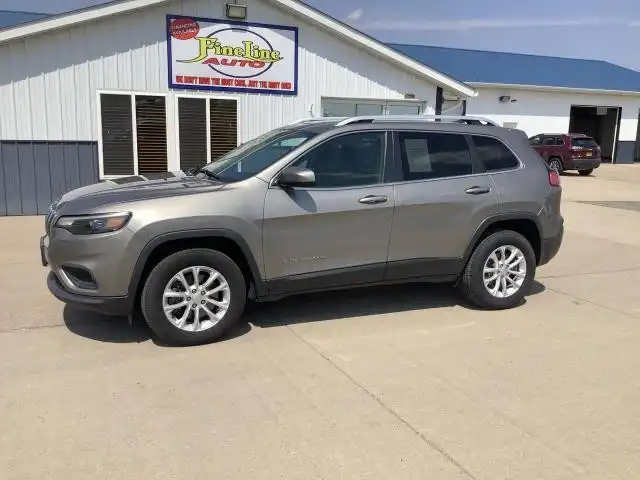 2019 Jeep Cherokee Latitude 4X4's photo